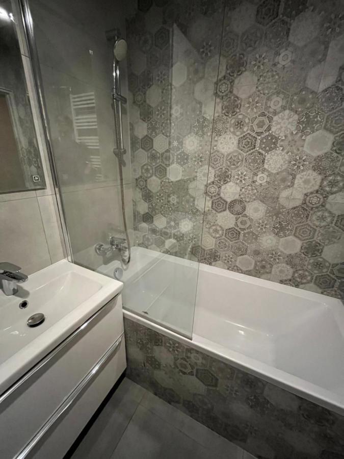 Bema Guest House - City Centre Вроцлав Экстерьер фото